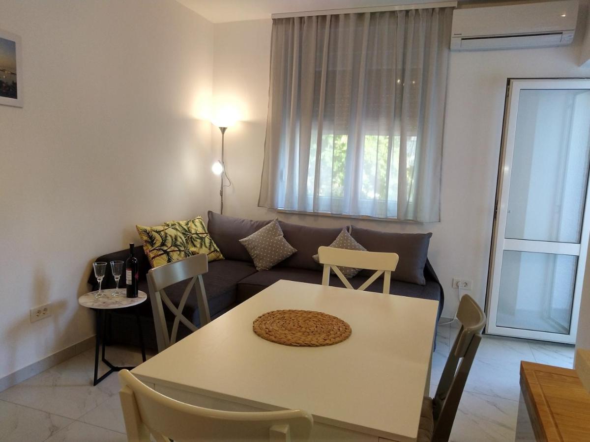 Deluxe Apartment Joia With Balcony On The Beach Bacvice, Free Parking, Old Town, Near Ferry Port Split Luaran gambar