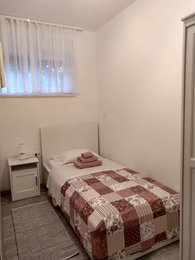 Deluxe Apartment Joia With Balcony On The Beach Bacvice, Free Parking, Old Town, Near Ferry Port Split Luaran gambar